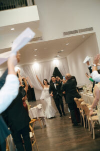 San Francisco wedding planner coordinating outdoor ceremony details Full service wedding planning and design for a Bay Area winery wedding Wedding planner styling reception tables at a California vineyard venue Yiventful Co. weddings and Events | Blanco Urban Venue| Booking 2027-2028